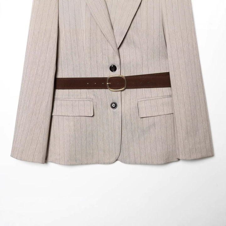Damen Taillierter Nadelstreifen-Blazer mit Kontrastgürtel und Reverskragen Drune
