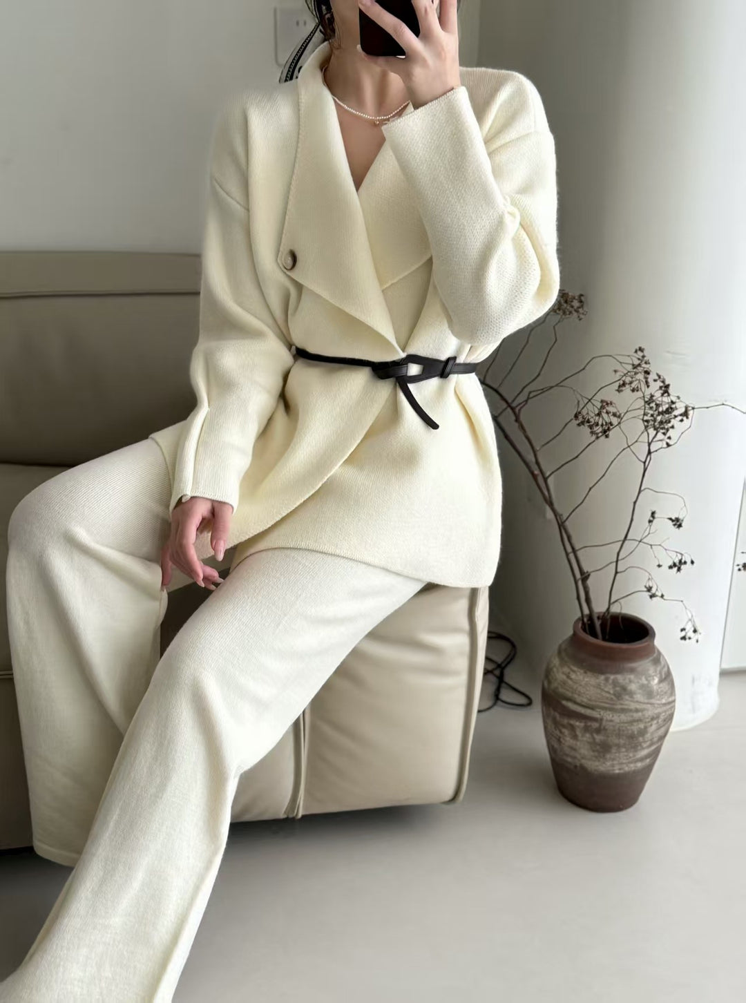 Damen Elegante Strickjacke mit tailliertem Design und Gürtel Drune