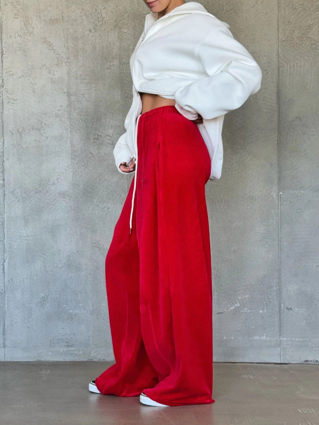 Damen weite Velours-Hose mit elastischem Bund und praktischen Seitentaschen Drune