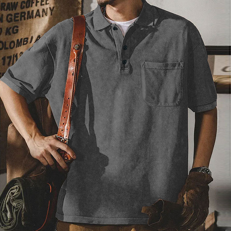 Herren nan locker geschnittenes Baumwoll-Poloshirt mit aufgesetzter Brusttasche und kurzer Knopfleiste Drune