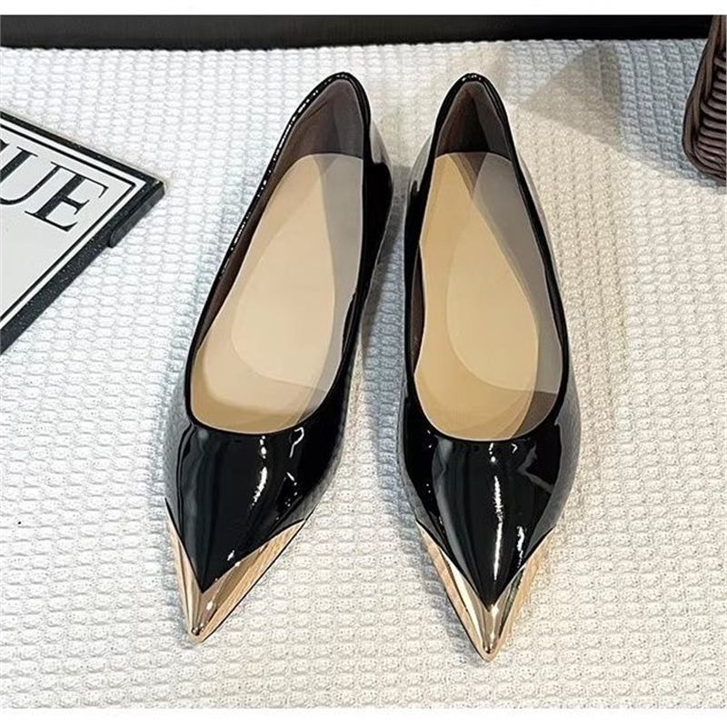 Damen Spitz zulaufende Pumps mit Leo-Veloursoptik und metallischer Kappenspitze Drune