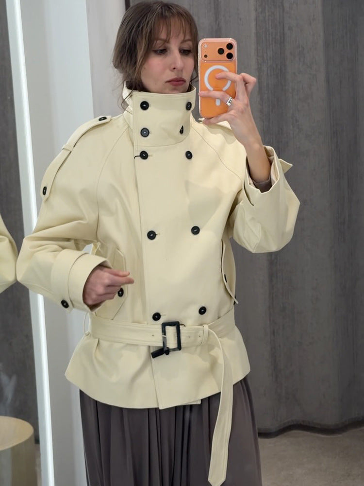 Damen Kurze doppeltknöpfte Trenchjacke mit hohem Stehkragen und Taillengürtel Drune