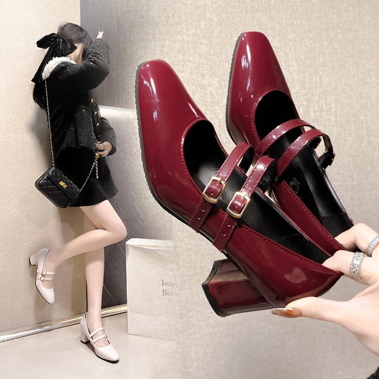 Damen Elegante Mary Jane Pumps mit dekorativen Riemchen und hochglänzendem Finish Drune