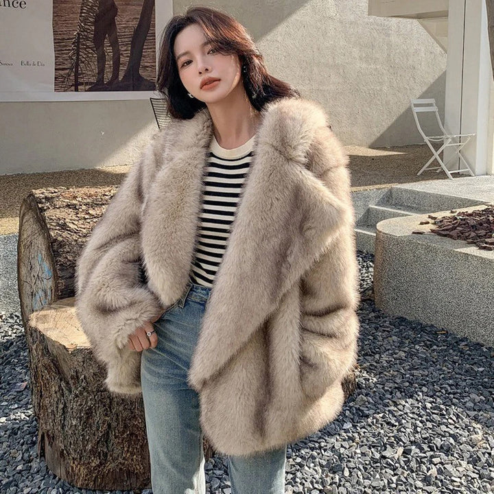 Damen Oversized Plüschjacke mit weit ausgestellten Ärmeln Drune