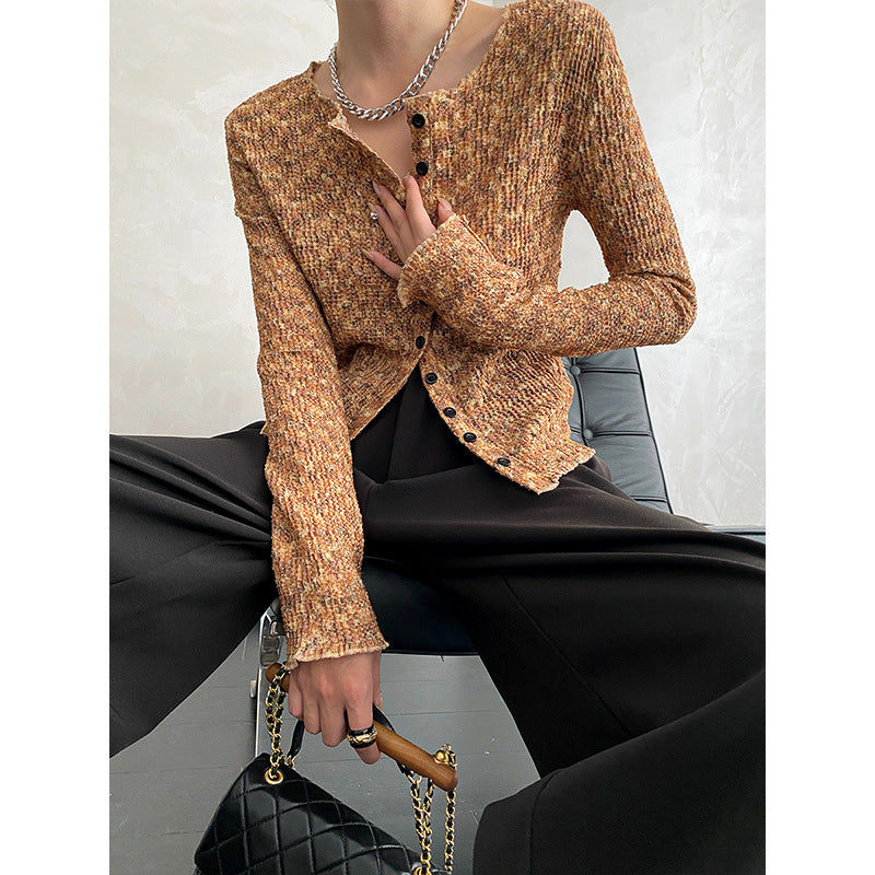 Damen feine Strickjacke mit eleganten Knopfdetails Drune