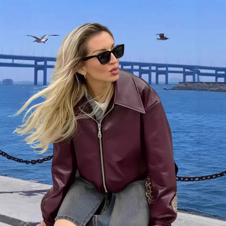 Damen moderne Bikerjacke mit glänzendem Kunstleder Drune