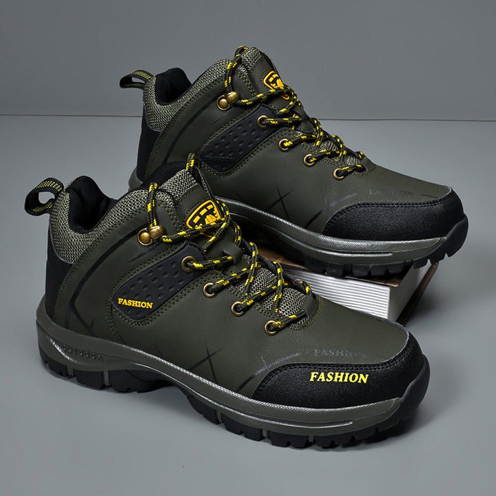 Herren knöchelhoher Outdoor‑Trekkingstiefel aus robustem Synthetik mit verstärkter Zehenkappe und griffiger Mehrzonen‑Profilsohle Drune