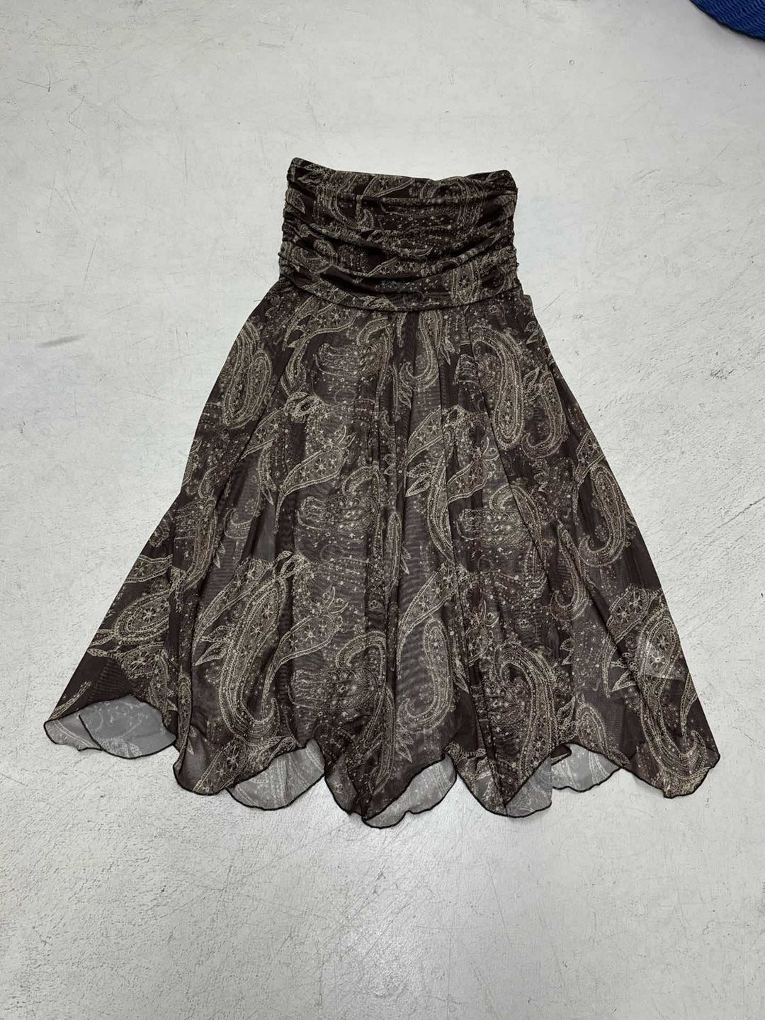 Damen Langer Chiffon-Rock mit gerafftem Bund, Paisley-Print und Zipfelsaum Drune