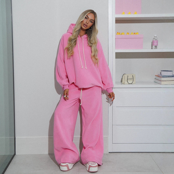 Damen Fleece-Oberteil und Jogginghose Set mit modischem Komfort und stylischem Kordelzug