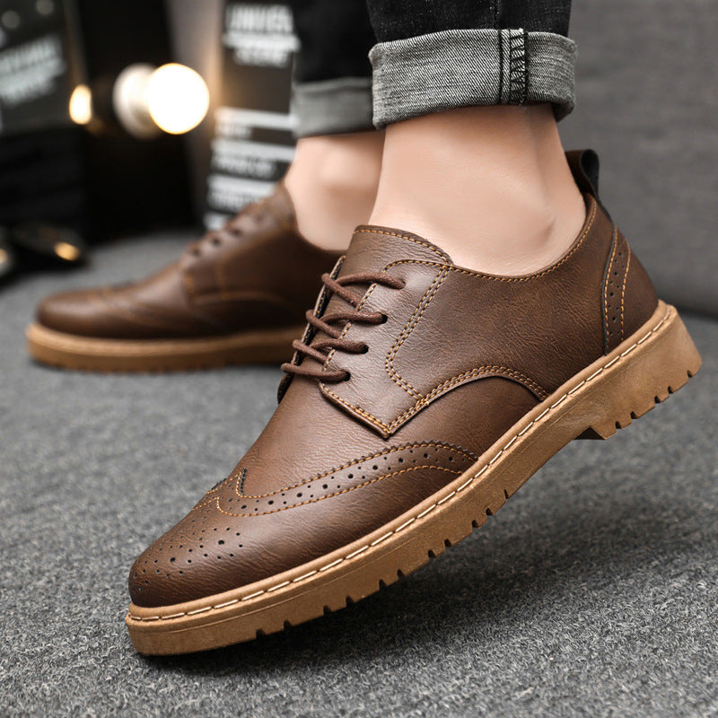 Herren Schnürschuhe mit klassischer Brogue-Zehenpartie und modischem Farbkontrast Drune