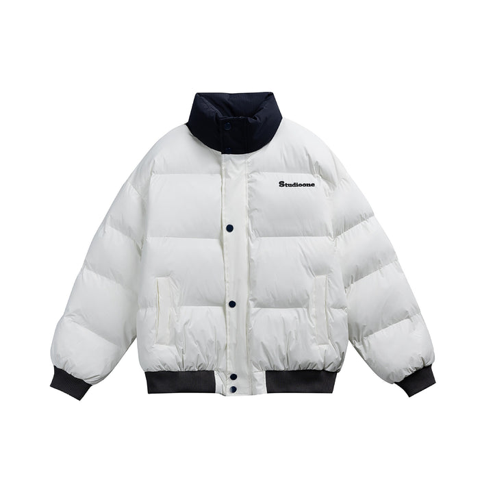 Unisex Kurz geschnittener ultraleichter Daunenoptik‑Puffer mit hohem Stehkragen und Rippbund Drune
