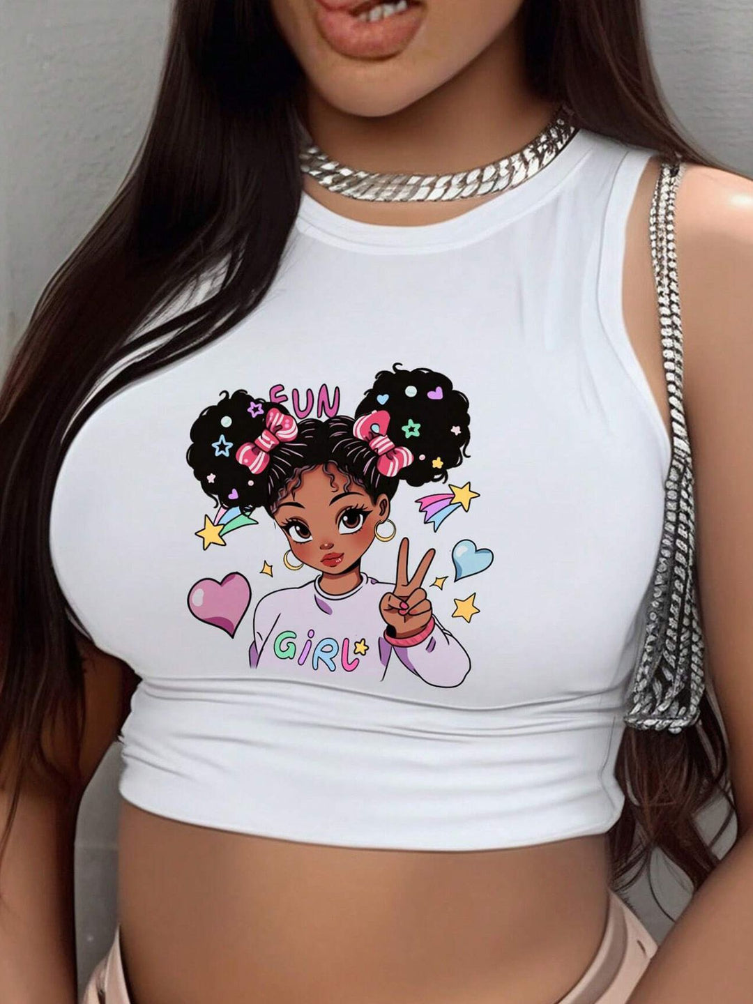 Damen Crop-Top mit mutigem Statement-Druck Drune