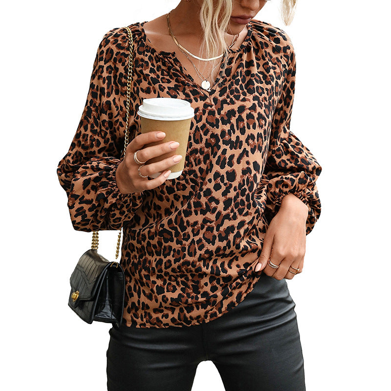 Damen Lässige Viskose-Bluse mit Leopardenprint, V‑Ausschnitt und gesmokten Ärmelbündchen Drune