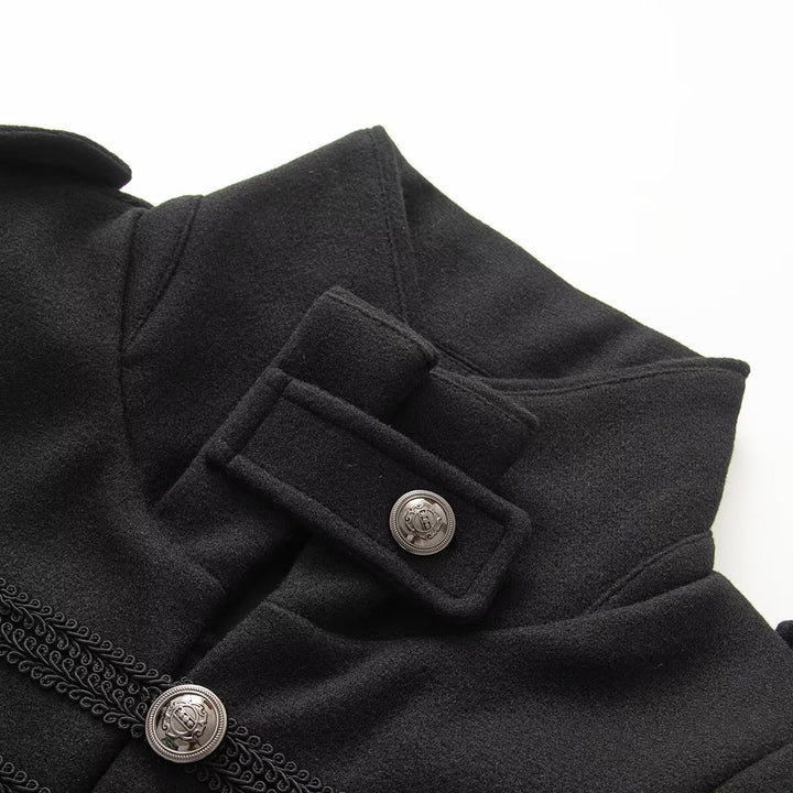 Damen Kurzer Militärisch inspirierter Blouson mit Stehkragen Zierkordeln und Metallknopfleiste Drune