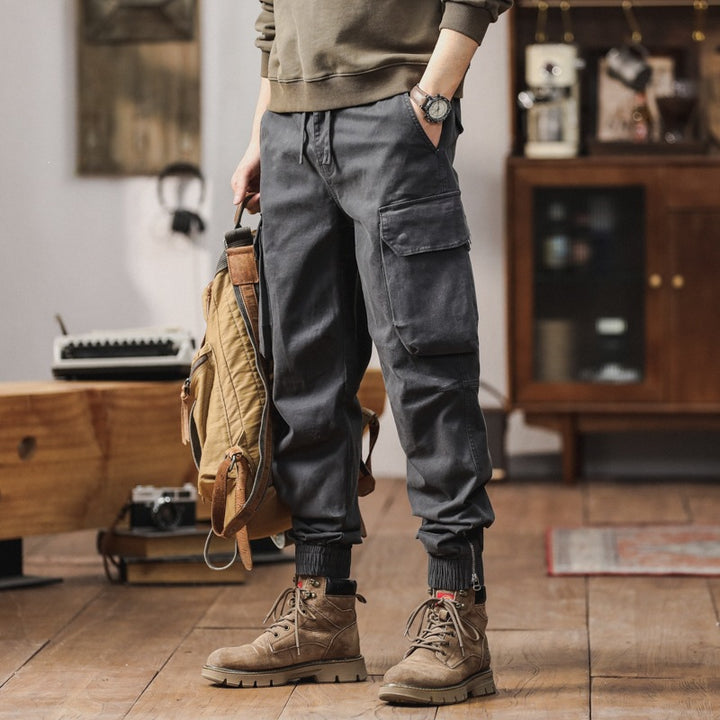 Herren Cargo-Jogginghose mit Kneebel-Taschen, Tunnelzugbund und gerafften Bündchen Drune