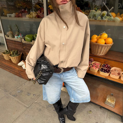 Damen Kurze kastige Canvasjacke mit hohem Stehkragen und Druckknopfleiste Drune