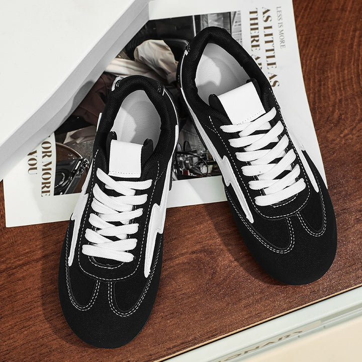 Damen leichte Retro-Skate-Sneaker mit gesteppter Seitenwand, gepolstertem Knöchelkragen und rutschfester Gummilaufsohle Drune
