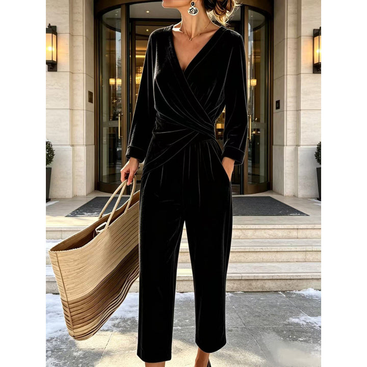 Damen Samt-Jumpsuit mit Wickeloberteil, taillierter Drapierung und weitem knöchellangem Bein Drune