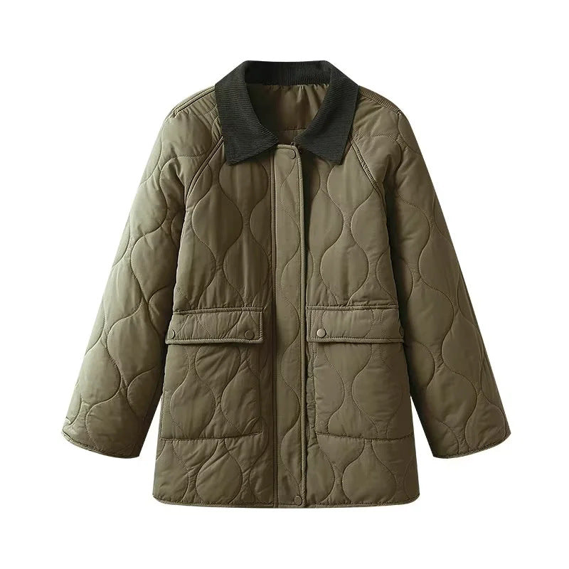Damen nan gesteppte Jacke mit organischer Wellensteppung, Cordkragen und großzügigen Pattentaschen Drune