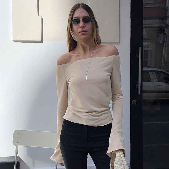 Damen Figurbetontes Off‑Shoulder Langarmshirt mit ausgestellten Manschetten Drune