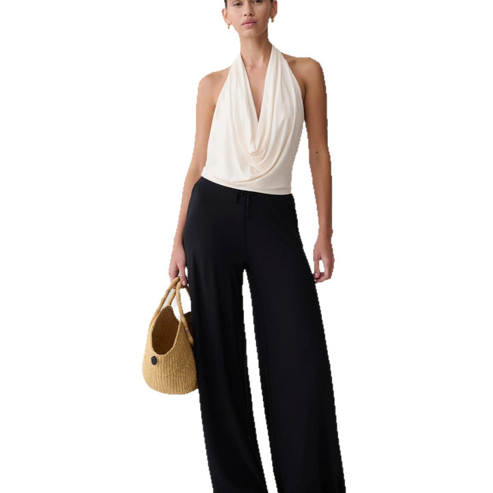 Damen Elegantes Halterneck-Top mit fließendem Stoff und tiefem Ausschnitt Drune