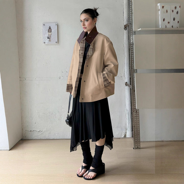 Damen trendige Oversized Jacke mit kariertem Innenfutter und hohem Kragen Drune