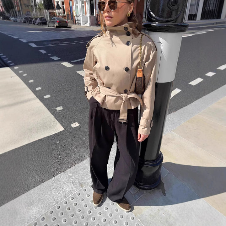 Damen modischer Trenchcoat mit innovativem Schnitt und praktischen Details Drune