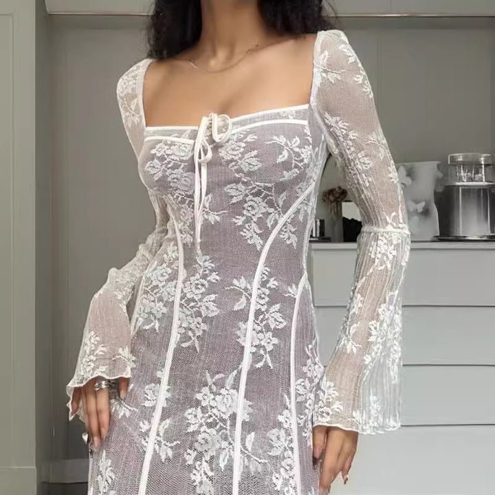 Damen Spitzenkleid mit Korsagen-Bustier, Glockenärmeln & zartem Spitzen-Overlay Drune