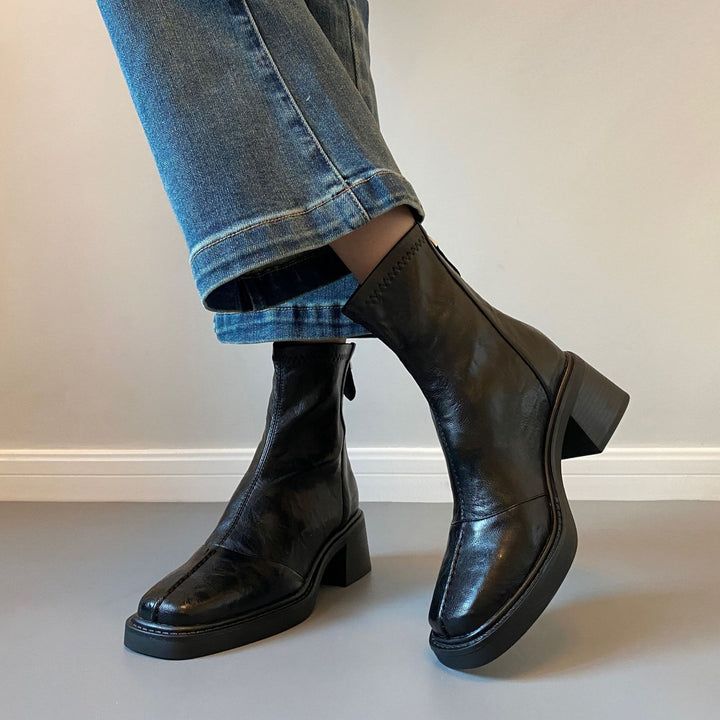 Damen knöchelhohe Lederstiefelette mit quadratischer Zehenpartie und rückseitigem Reißverschluss Drune