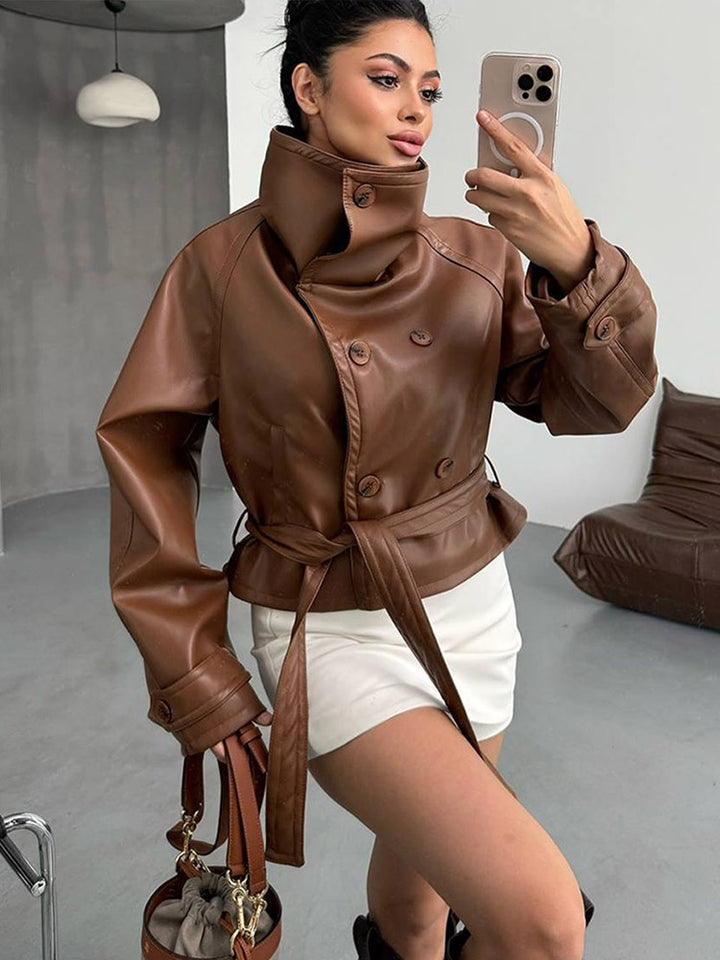 Damen Taillierte Kurzblouson‑Jacke aus Lederimitat mit hohem Stehkragen und Bindegürtel Drune