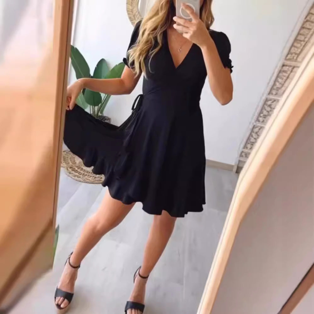 Damen nan leichtes Wickelkleid mit V-Ausschnitt, Kurzärmeln, Taillenband und Volantrock Drune