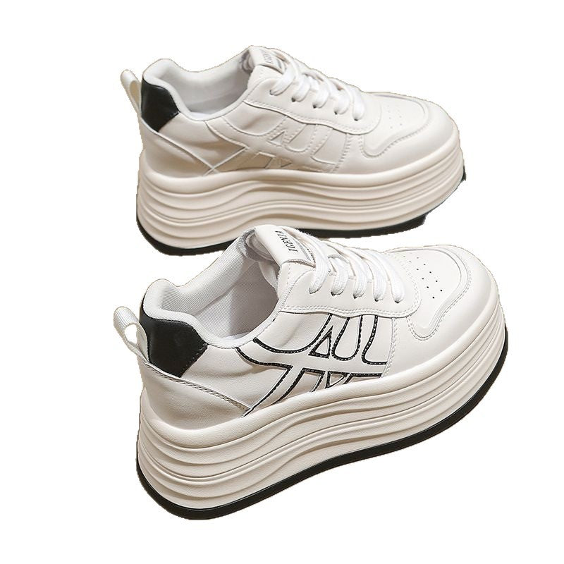 Damen Plateau Sneaker mit grafischem Muster und dämpfender Sohle Drune