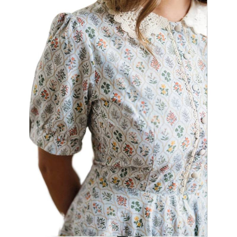 Damen Kleid mit romantischem Blumenmuster und elegantem Kragen Drune