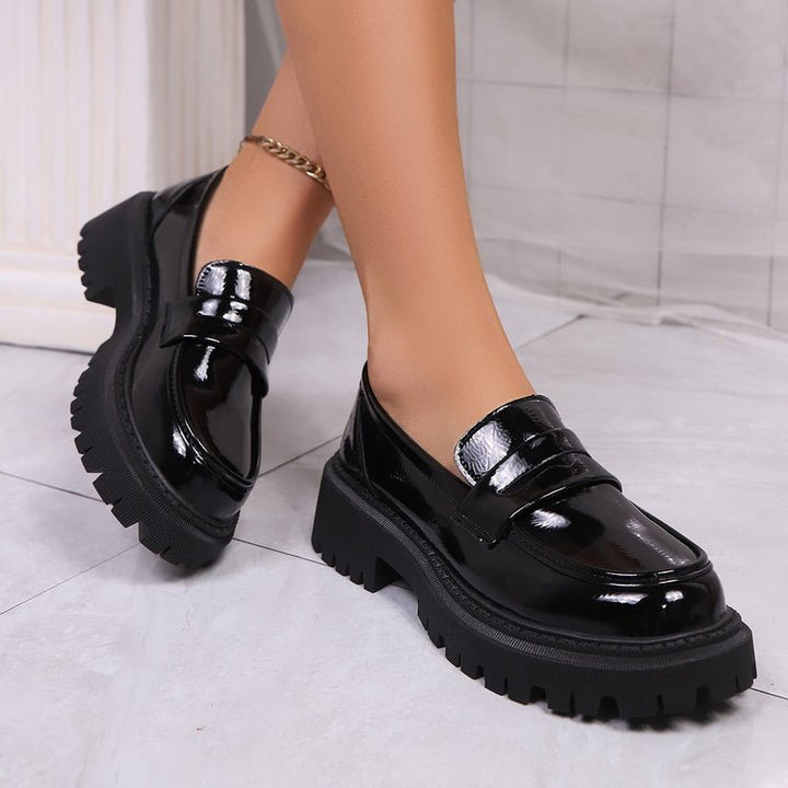 Damen klobige Loafer mit grober Profilsohle und Plateauabsatz Drune