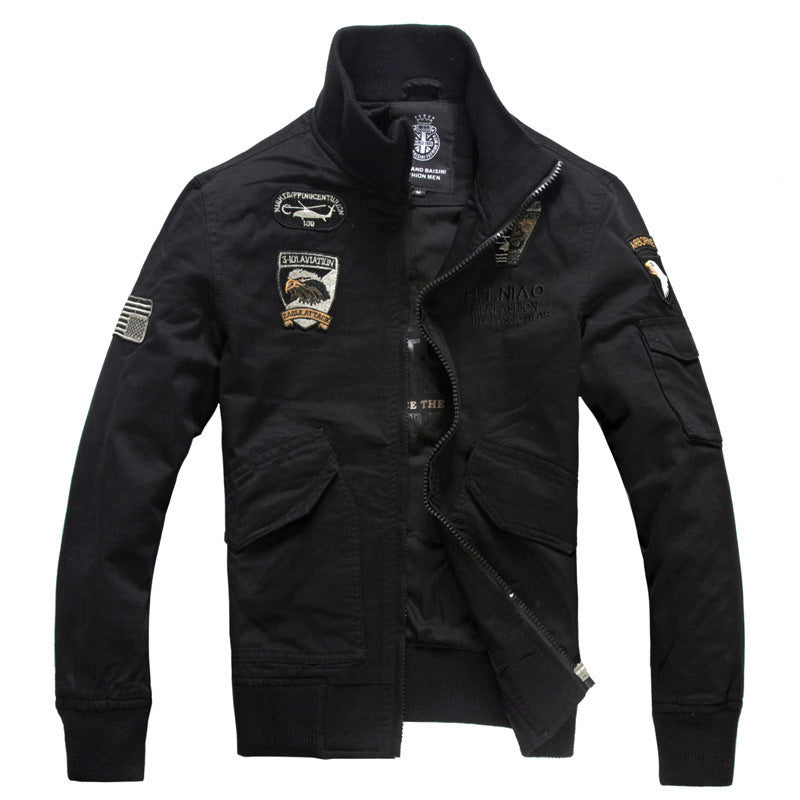 Herren nan Field‑Bomberjacke im Pilotenstil mit gestickten Emblemen, Rippenkragen und multifunktionaler Ärmeltasche Drune