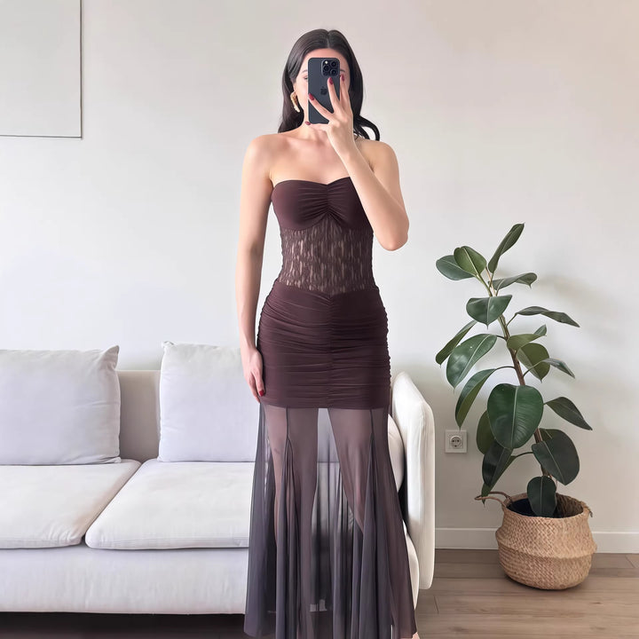 Damen Elegantes bodenlanges Kleid mit Spitzenakzenten Drune