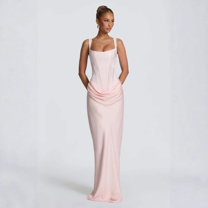 Damen Elegantes Maxikleid mit figurformendem Schnitt und zarten Drapierungen Drune