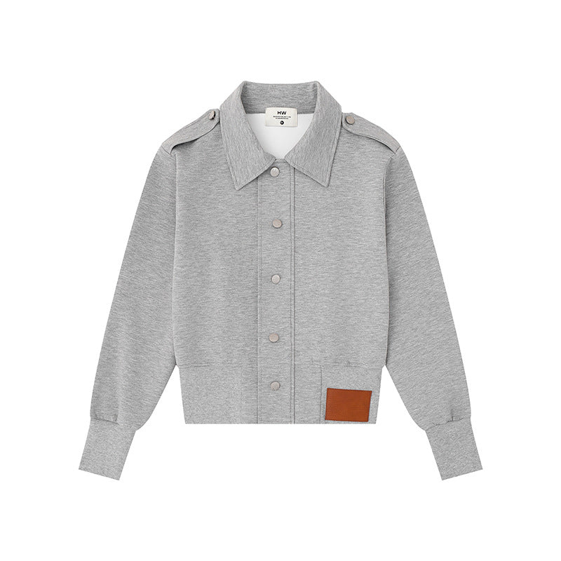 Damen Kurz geschnittene Sweatjacke mit Hemdkragen Schulterklappen und Lederpatch Drune