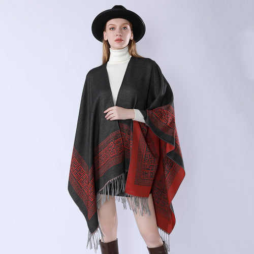 Damen Reversibler Wollmix‑Überwurf im Kimono‑Fall mit ornamentaler Bordüre und Zierfransen Drune