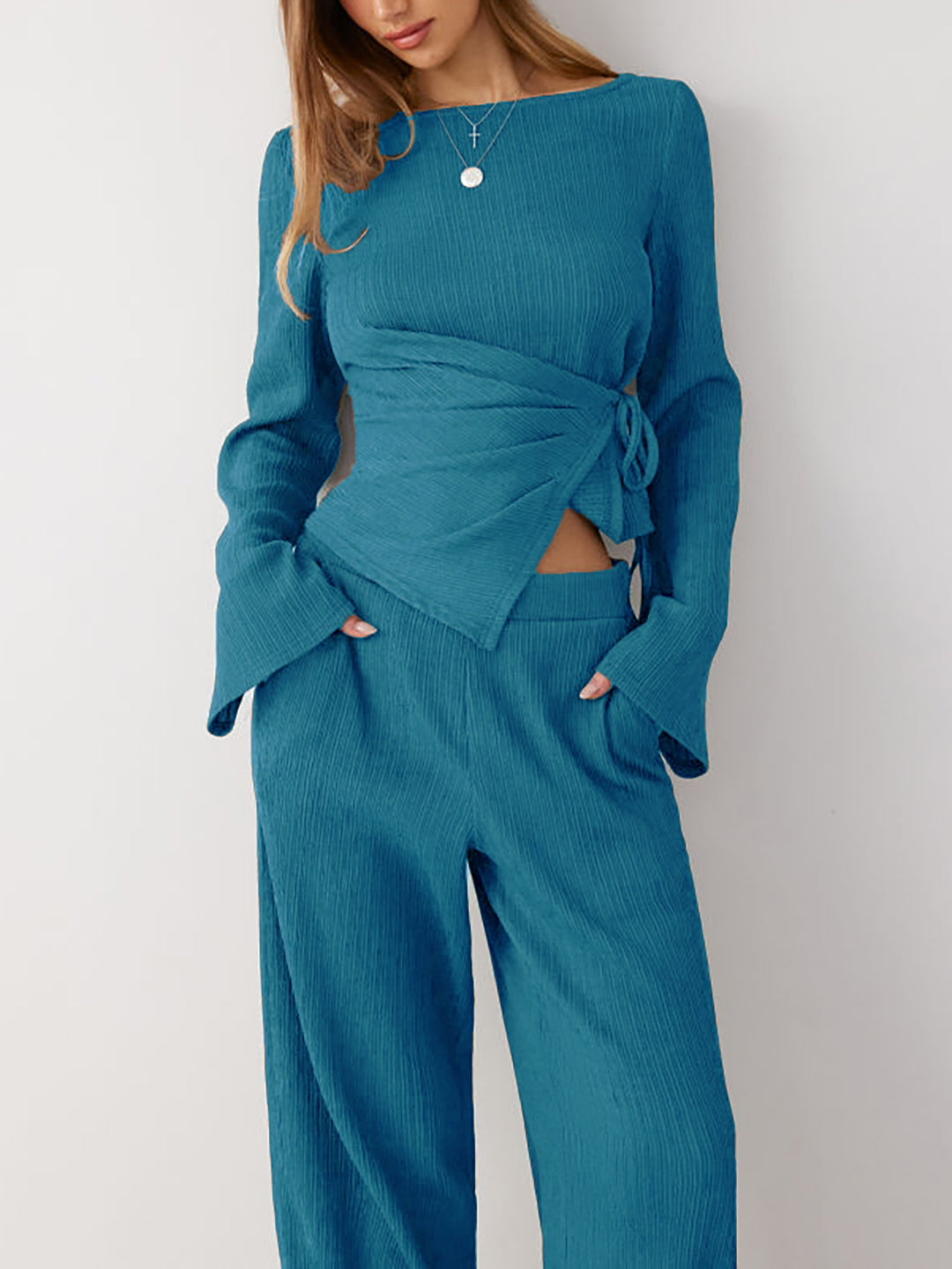 Damen Zweiteiliges geripptes Lounge-Set mit Wickeloberteil und weiter Hose Drune