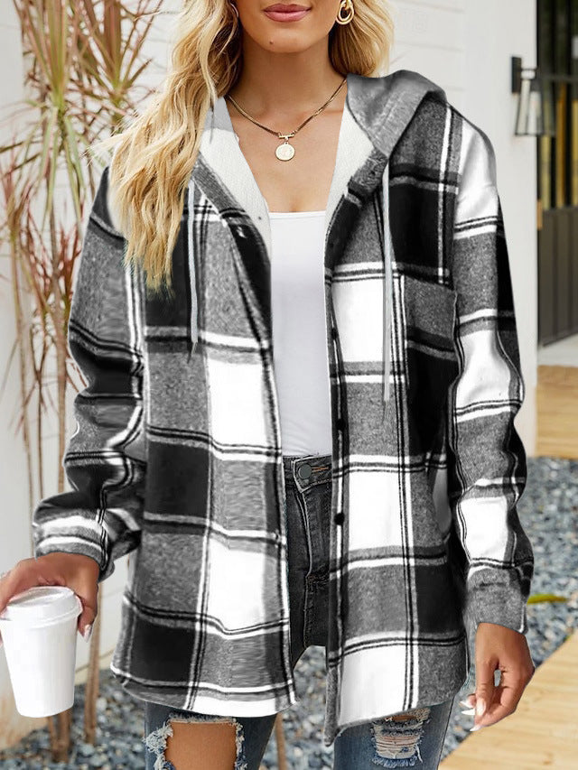 Frauen Oversized Hoodie mit Druckknopfverschluss und Kontrastbesatz Drune