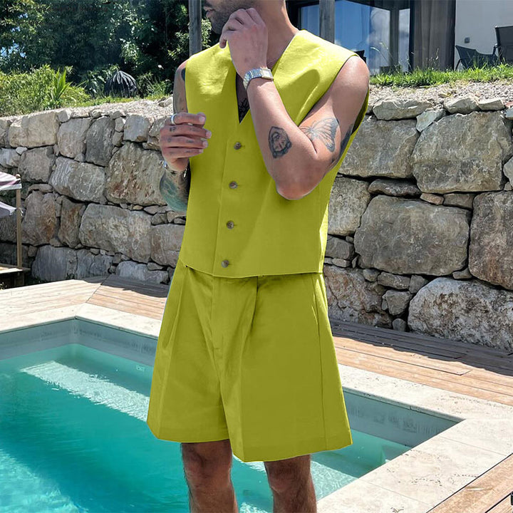 Damen nan elegantes maßgeschneidertes Ensemble mit taillierter Weste und hochtaillierten Shorts Drune