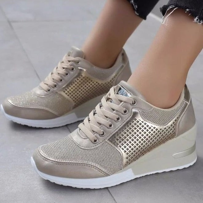 Damen Keil-Sneaker mit atmungsaktiver Mesh-Seitenfläche und gepolstertem Komfortfußbett Drune