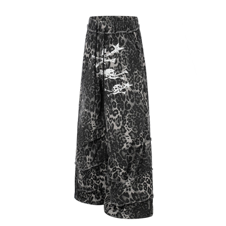 Damen Weite Cargo-Culotte-Shorts mit Fransenstufen und Totenkopf-Print Drune