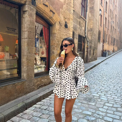 Damen Kurzes Polka‑Dot Kleid mit tiefem V‑Ausschnitt, Ballonärmeln und Knopfleiste Drune