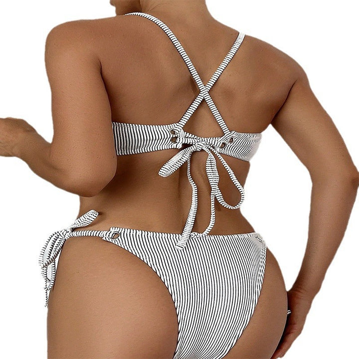 Damen Bandeau-Bikini mit strukturierter Oberfläche und verspielten Bindebändern Drune