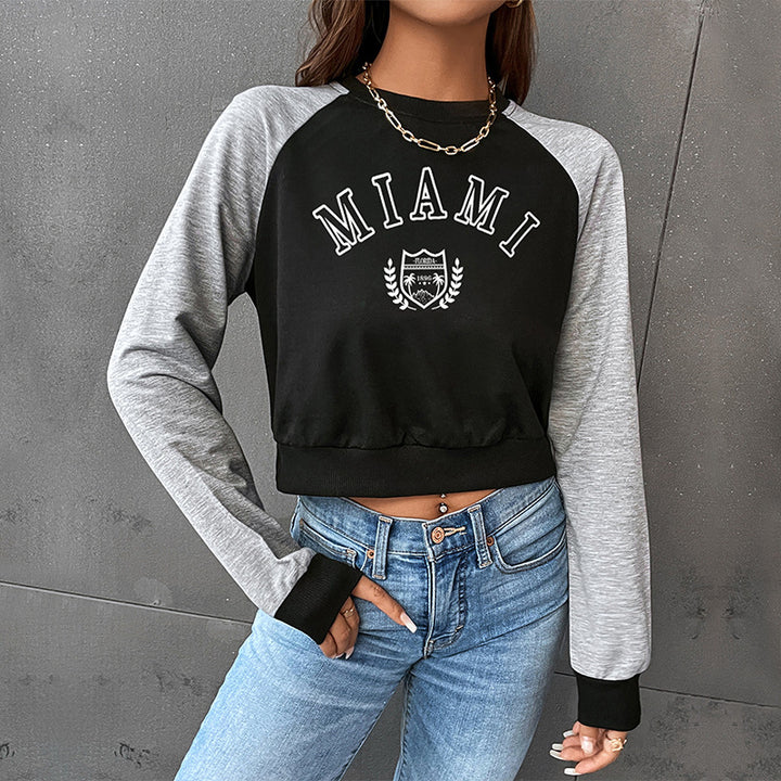 Damen Kurzgeschnittenes College-Cropped-Sweatshirt mit Raglanärmeln und elastischem Saum Drune