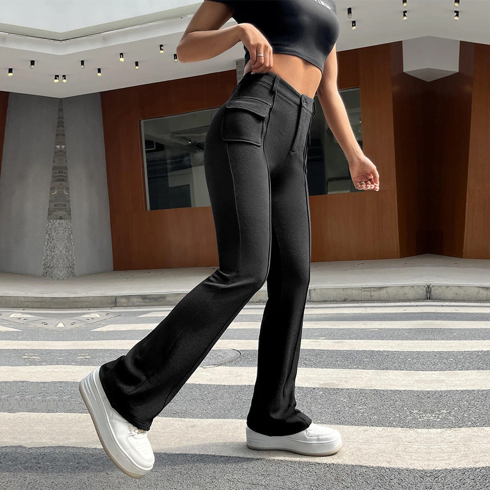Damen hochgeschnittene Cargo-Hose mit frontnaht, ausgestelltem Bein und aufgesetzten Pattentaschen Drune