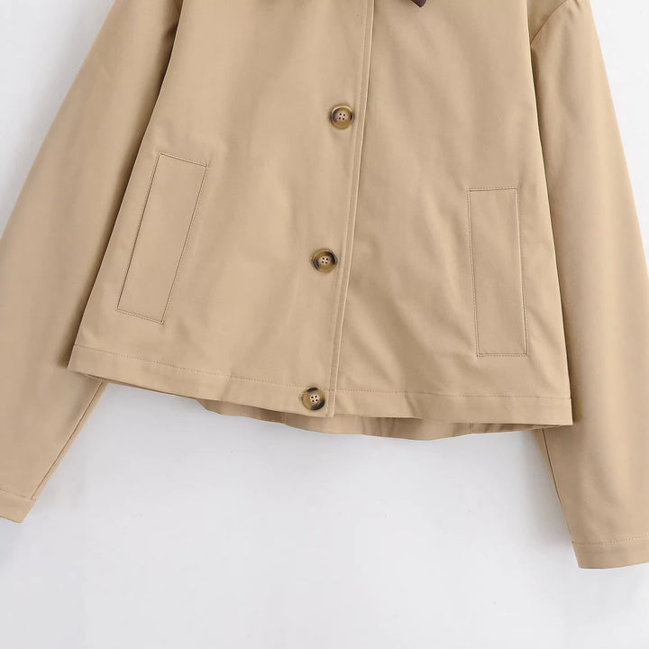 Damen Kurz geschnittene Blousonjacke mit Kontrastkragen und legerer Boxy-Silhouette Drune