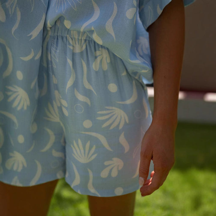 Damen Sommerliches Relax-Outfit mit floralem Muster und lockerer Passform Drune